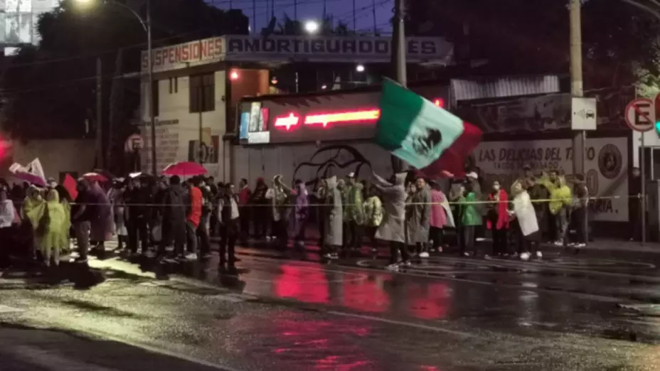 Continúa cierra de circulación en CDMX