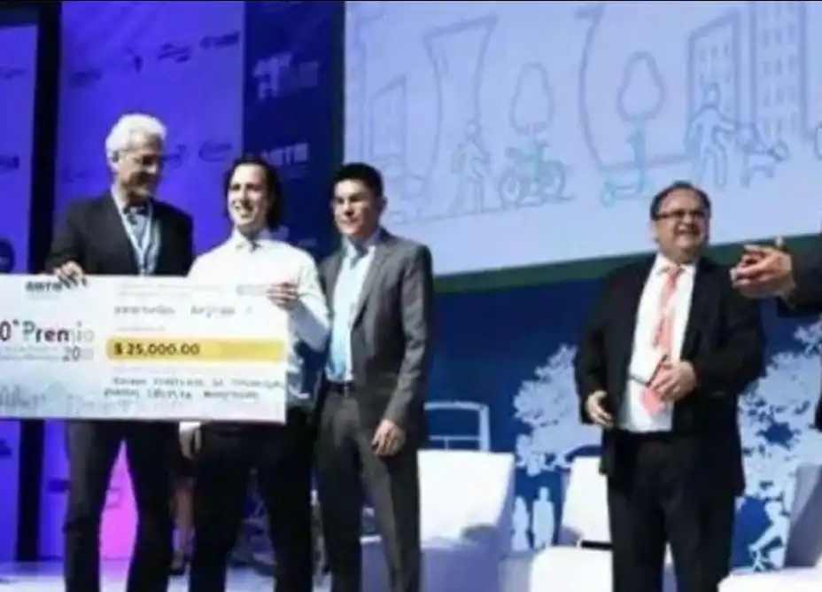 Premio Transporte 29 septiembre 2025.jpeg