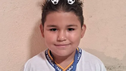14 peinados locos que puedes usar para ver la Copa Mundial de la FIFA 2026: para hombres y niños