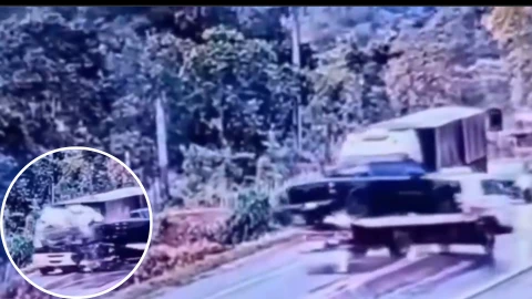 choque grúa tríaler.png