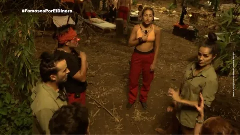 VIDEO: Mariana y Jessica protagonizan fuerte pelea en el campamento.