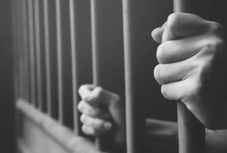 Era su sobrina y no le importó APROVECHARSE de ella; hoy dictan SENTENCIA en su contra