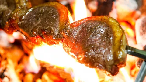 ¿Dónde está el buffet premium de cortes de carne brasileños en CDMX?