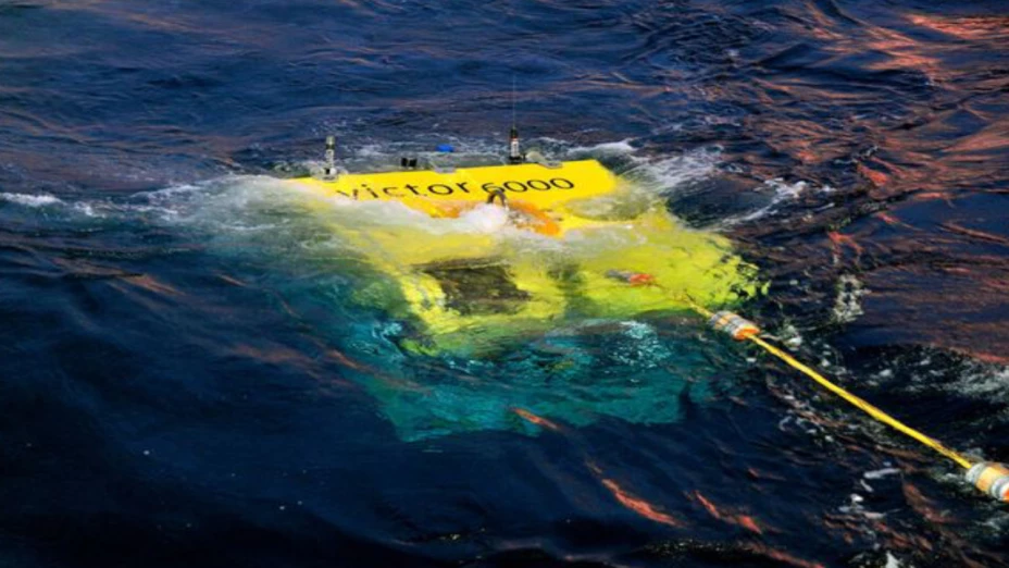 Submarino Victor 6000