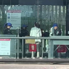 Ataque perro Metrobús CDMX: Joven queda herida de una mano y una pierna