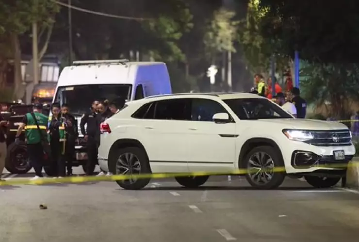 Una pareja fue asesinada mientras circulaba en un vehículo sobre Congreso de la Unión, Gustavo A. Madero (GAM).