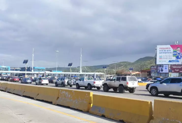 El cruce de garitas tijuana hoy 7 de abril 2023