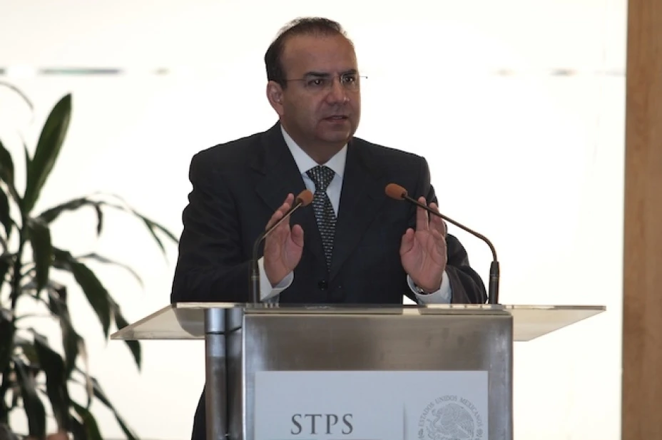 Alfonso Navarrete Prida, secretario del Trabajo