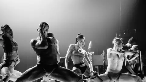 ¿Por qué FKA Twigs canceló su participación en Coachella 2025 y su gira por norteamérica?