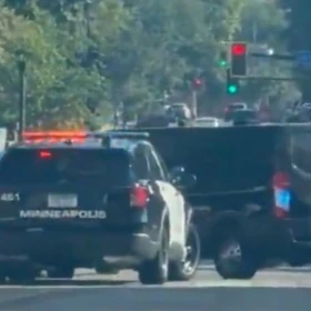 ¡Tiroteo-en-Minneapolis_-Ataque-en-edificio-deja-tres-muertos-y-tres-policías-heridos.webp