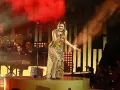 Mar Lara recuerda con emoción su camino en La Academia 2024, un viaje que comenzó con dudas. Al ver las audiciones de esta nueva generación por internet, no se atrevió a hacer casting, convencida de que no lograría quedarse. Sin embargo, su perspectiva ha cambiado; ahora quiere verse grande y poderosa, consciente de la gran artista que lleva dentro. Con el deseo de que todos puedan observar su crecimiento hasta alcanzar sus sueños.