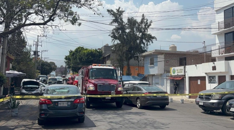 Niño de 4 años trató de salvar a mujer durante incendio en CDMX, pero la puerta estaba atorada