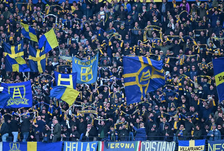 Hinchas del Hellas Verona