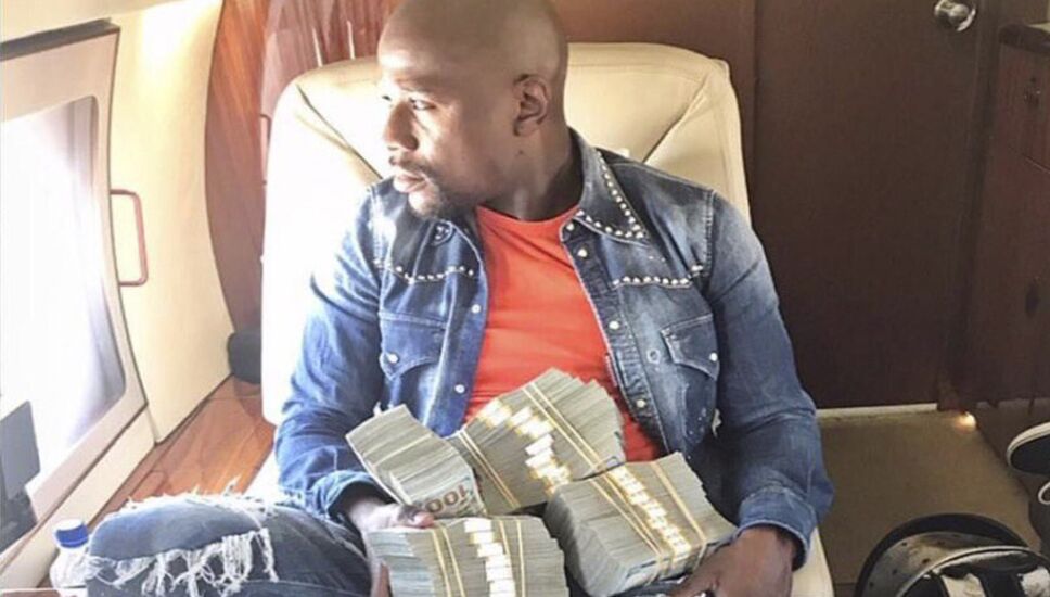 dinero de mayweather