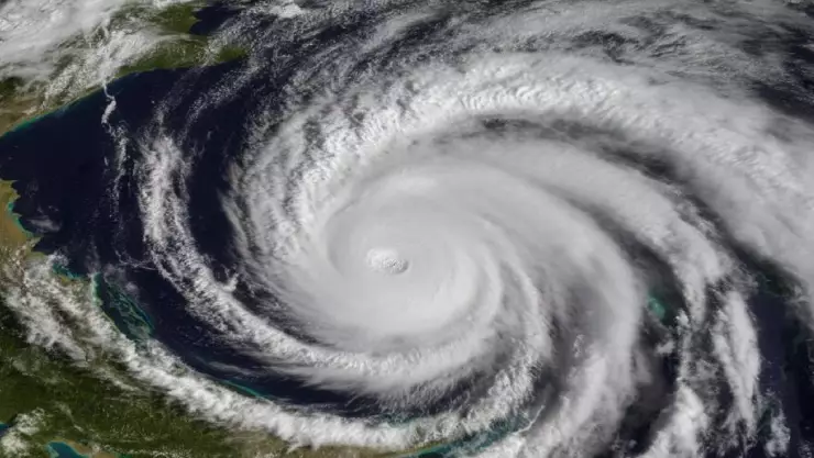 ÚLTIMA HORA_ Pronostican 5 huracanes PELIGROSOS para Yucatán, en el resto de la temporada 2024