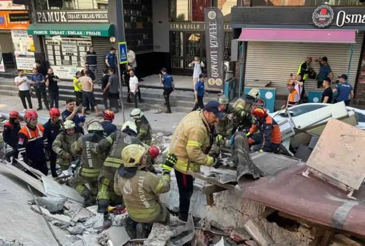 ¡Tragedia! Captan derrumbe de edificio; reportan muertes y heridos | VIDEOS