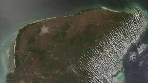 El IMPRESIONANTE cambio de la Península de Yucatán tras 15 días seguidos de lluvias