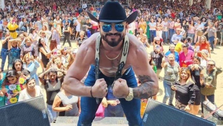 Con show de strippers, así terminó desayuno del Día de las Madres en Oaxaca