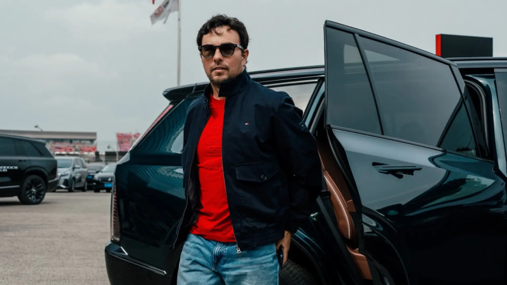 Checo Pérez explica fallas de su Cadillac en Japón