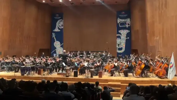 Sinfónica Azteca celebra seis años con concierto de 90 jóvenes músicos en el Centro Cultural Ollin Yoliztli