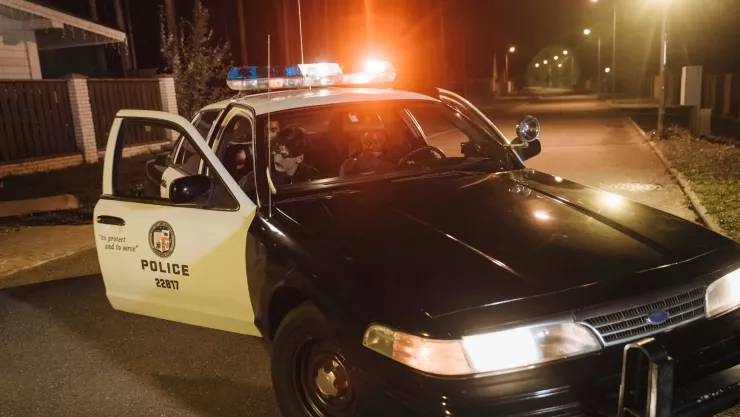 Patrulla choca contra camioneta familiar y resulta en tragedia.jpg