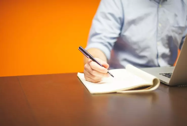 oficina-bano-trabajo