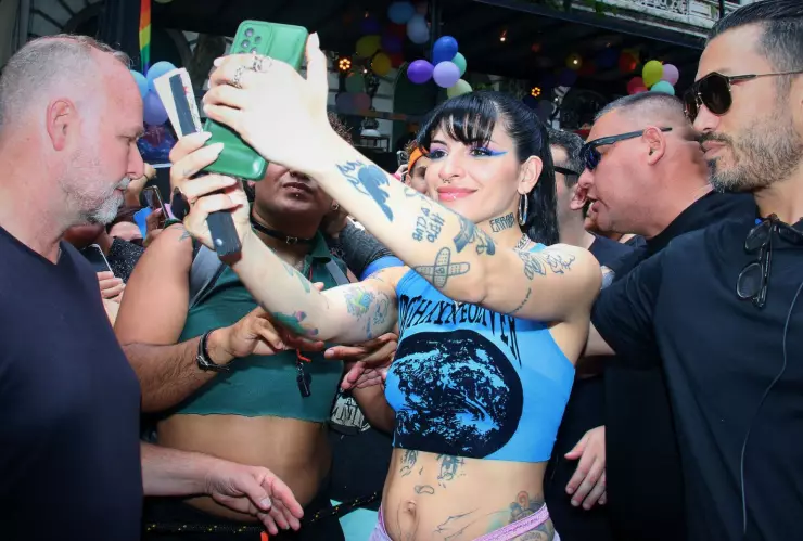 Cazzu sorprende a sus fans con su debut en el cine.jpg