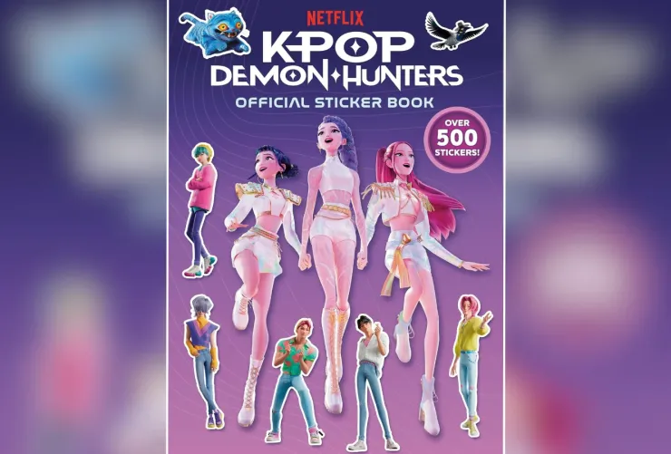 500 stickers oficiales de Kpop Demon Hunters; ideales para sorprender a un fan de las Guerreras Kpop