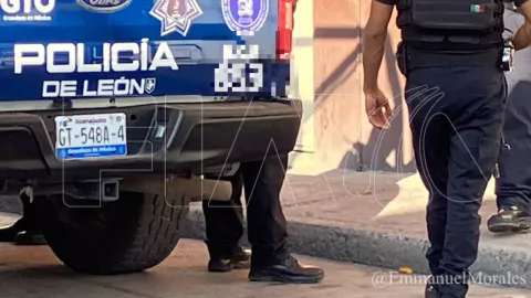 Atacan a policía en Villas de San Nicolás