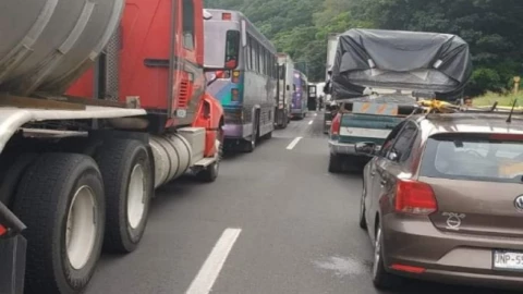 trafico autopista puebla cordoba hoy domingo 6 agosto