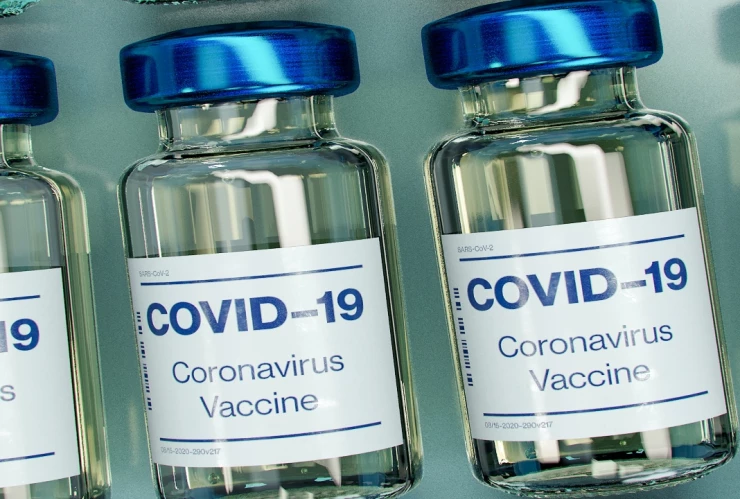 Cofepris-Aprueban-venta-de-vacunas-anticovid-de-Pfizer-y-Moderna