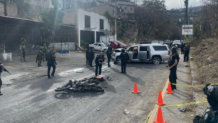 Mario Figueroa, alcalde de Taxco, Guerrero, sufre atentado; reportan un muerto