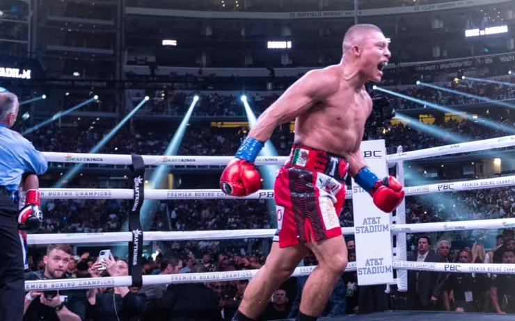 pitbull cruz contra eduardo ramirez