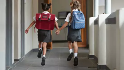 uniforme escolar es obligatorio