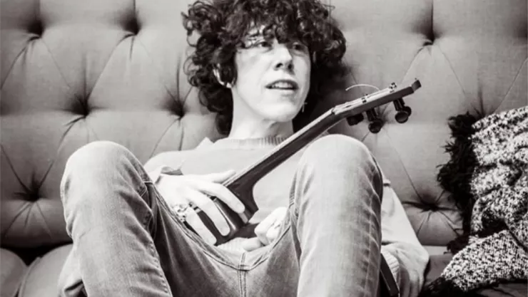 VIDEO LP se vuelve viral con su visita a CDMX disfrutando de “Bésame mucho”