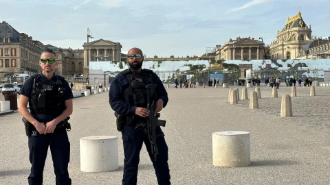 palacio-versalles-francia-bomba