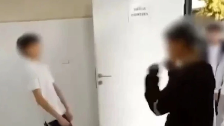 Pelea baños de secundaria en Zapopan