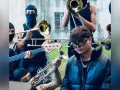 A pesar de su corta edad, Gabito no es ningún improvisado. Desde sus primeros covers en redes sociales, demostró que tenía no solo una gran voz, sino también el carisma necesario para conectar con el público joven, ese que consume millones de reproducciones.