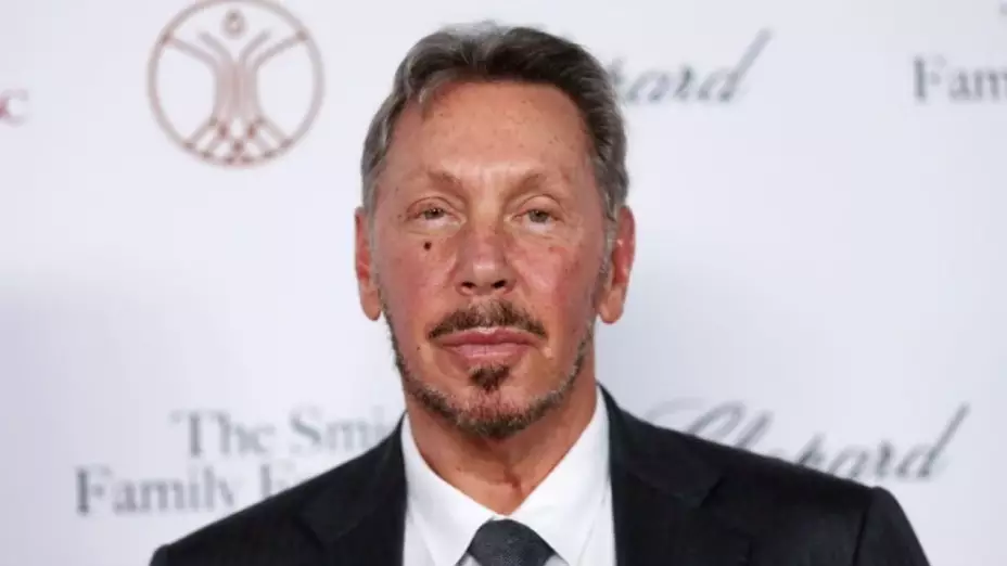 Larry Ellison se convierte en el hombre más rico del mundo.