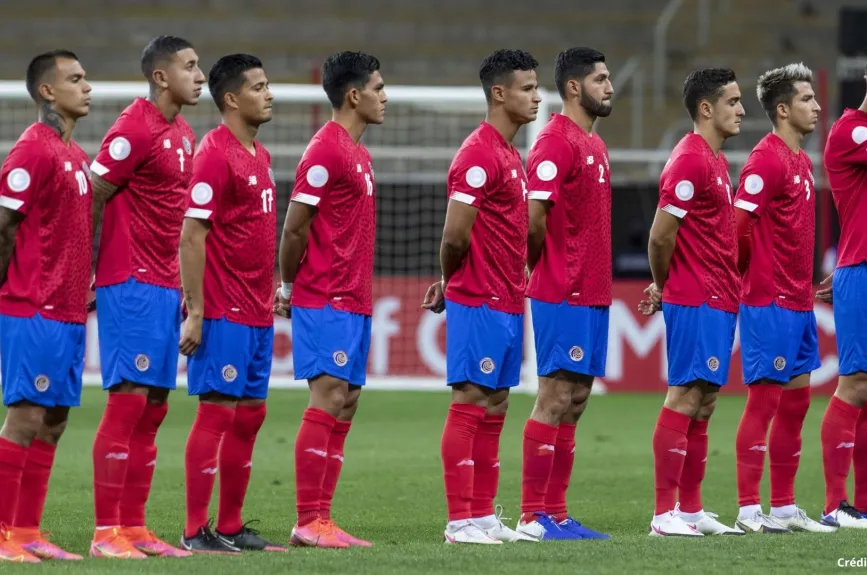 8 maximos goleadores en la historia de Costa Rica.jpg