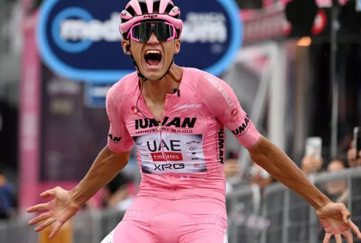Isaac del Toro gana la etapa 17 del Giro de Italia