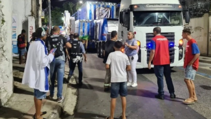 Río de Janeiro niña carnaval