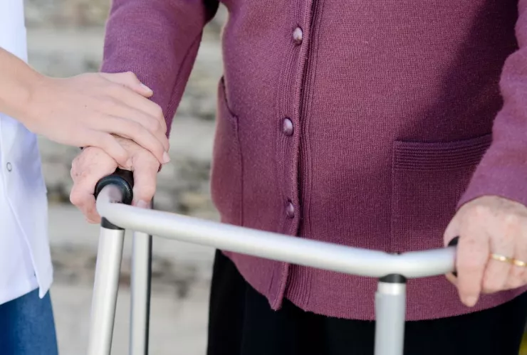 Camion en Culiacan atroeplla a mujer de la tercera edad