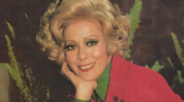 Silvia Pinal trayectoria política