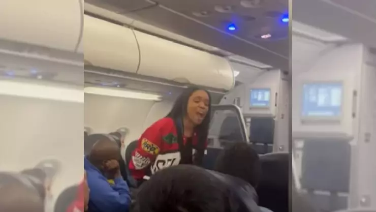 VIDEO_ Pasajera BORRACHA insulta a viajeros en pleno vuelo a Las Vegas