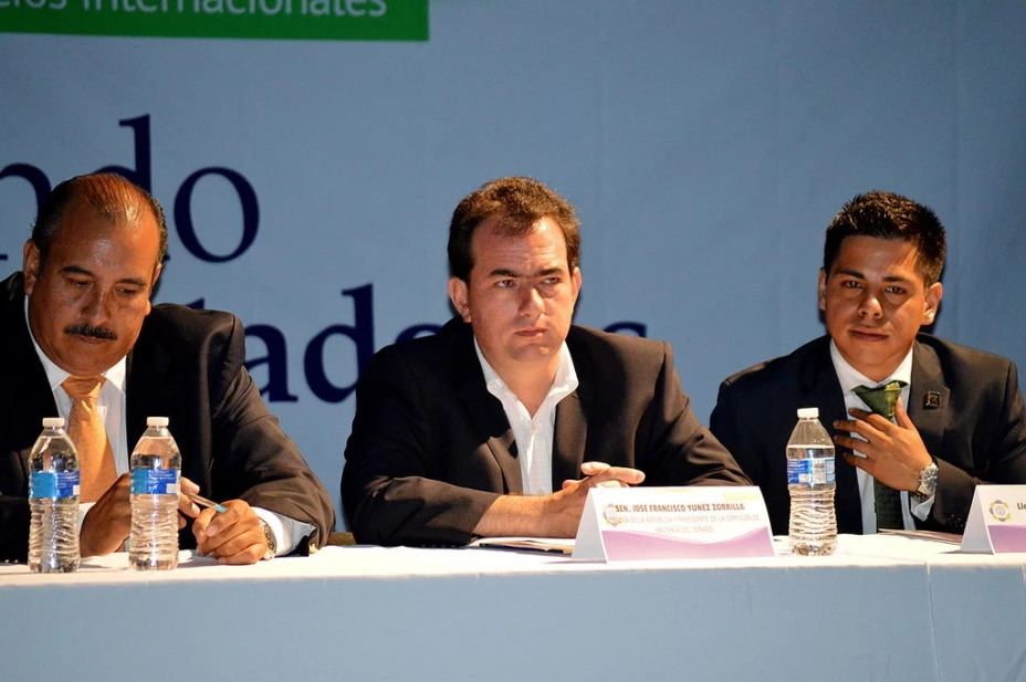 Senador priísta José Francisco Yunes Zorrilla