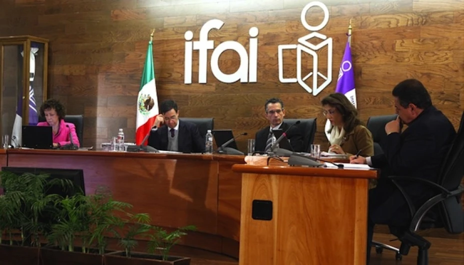 Los diputados incluirán en la minuta la remoción de los comisionados del IFAI