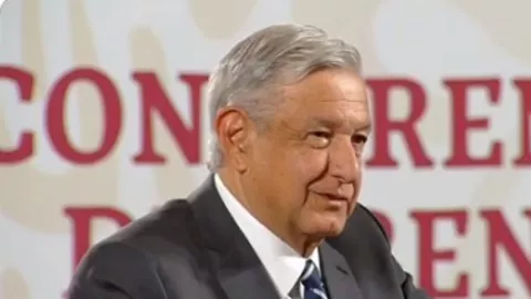 entrega apoyos amlo .jpg