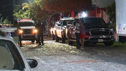 Colonia Artesanos de San Pedro Tlaquepaque, ZMG de noche.