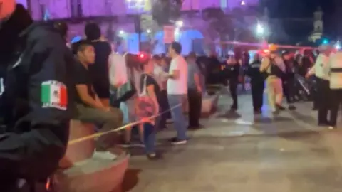 VIDEO _ Sujeto atropella a varias personas en la Catedral Metropolitana de Guadalajara.jpg